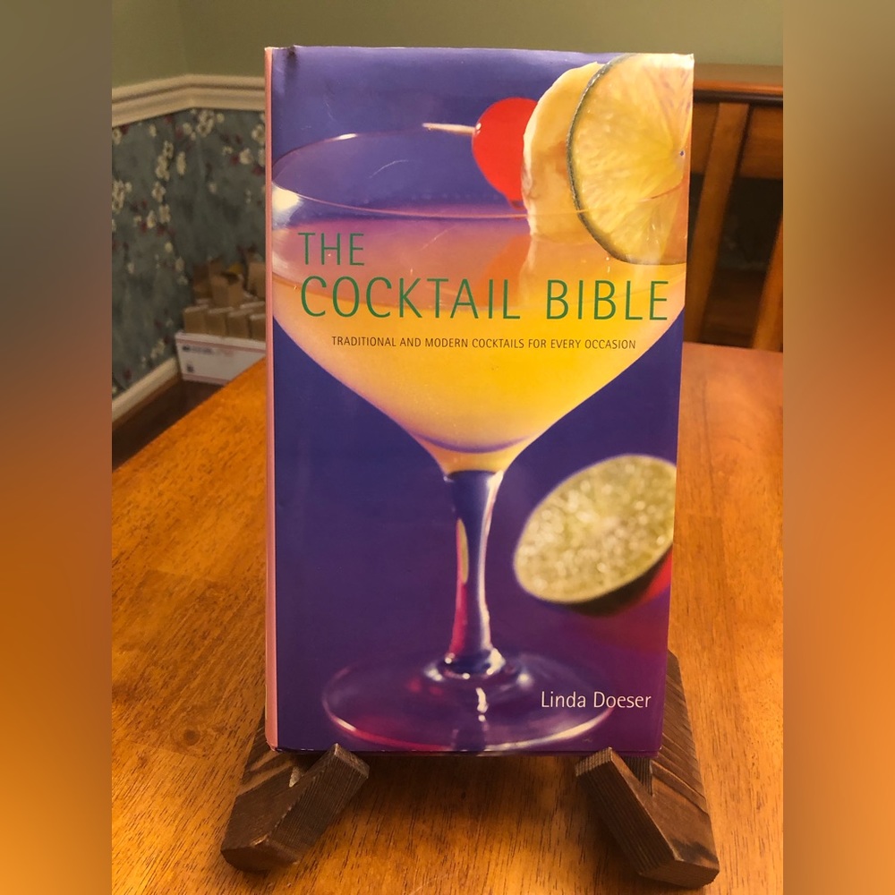 Cocktail Recipes; EUC; Linda Doeser; “The Cocktail Bible”; Hardback w/Duster